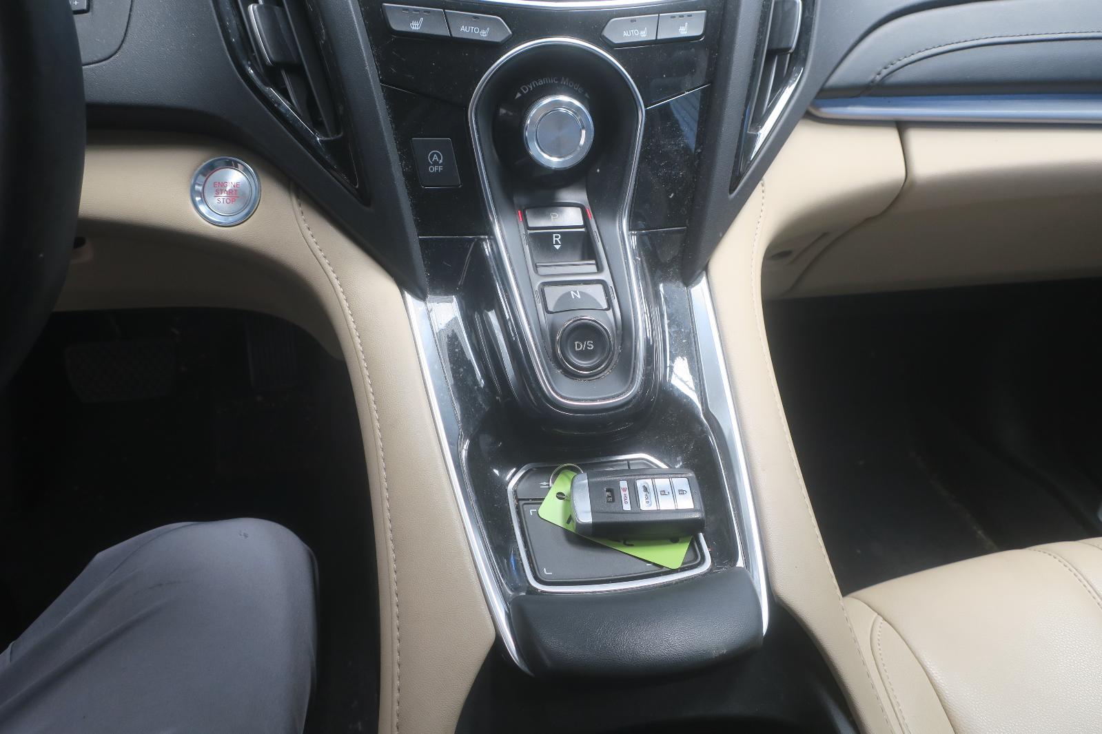 2019 Acura RDX -- Photo 13