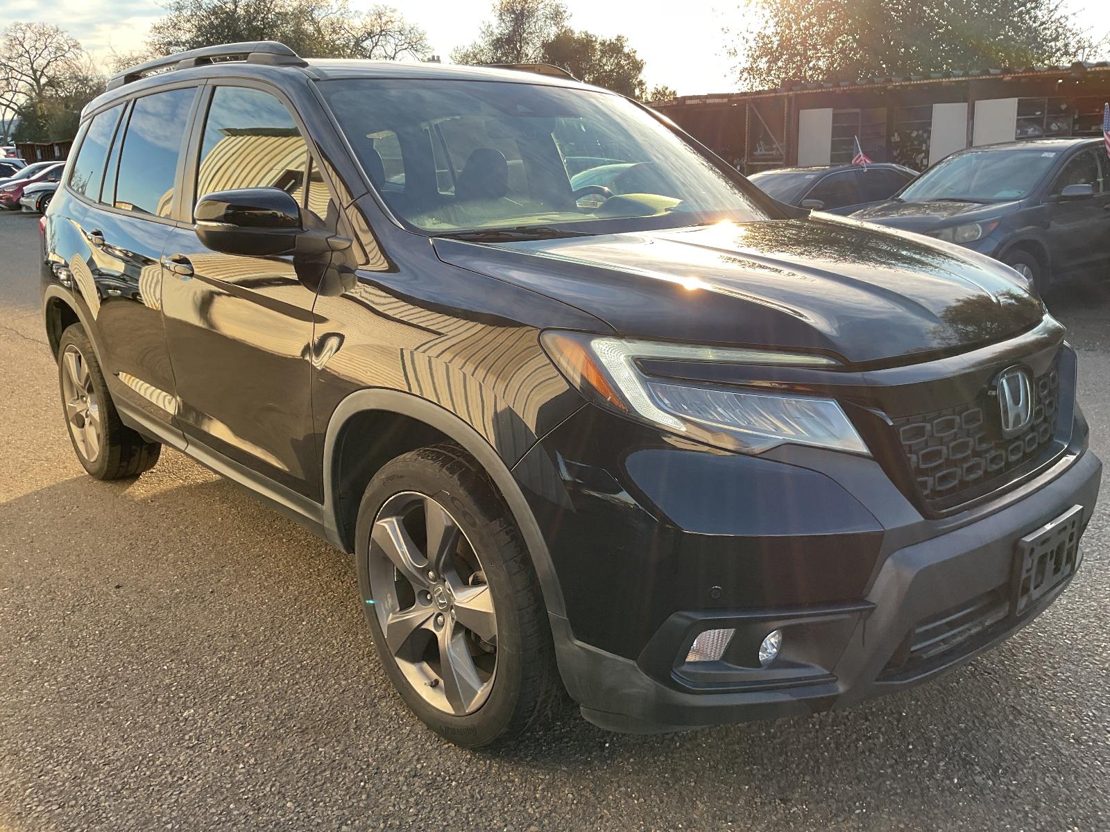 2019 Honda Passport Touring's photo