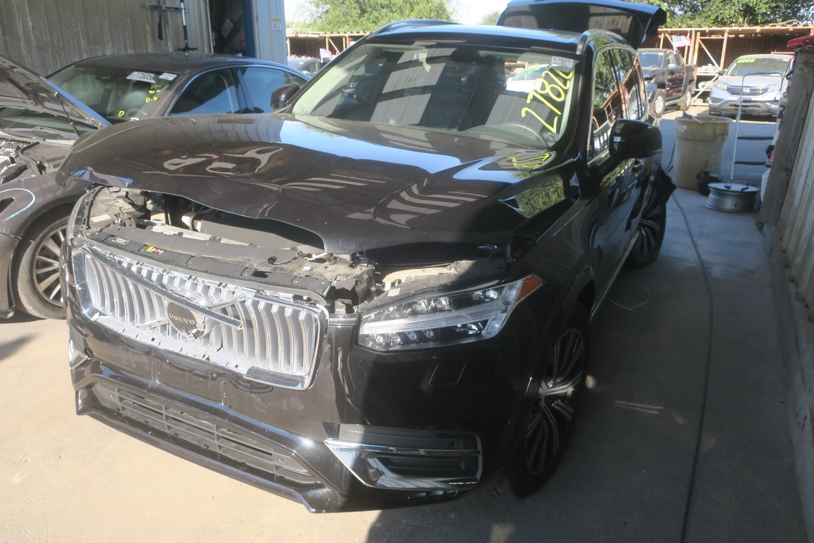 2024 Volvo XC90 -- Photo 1