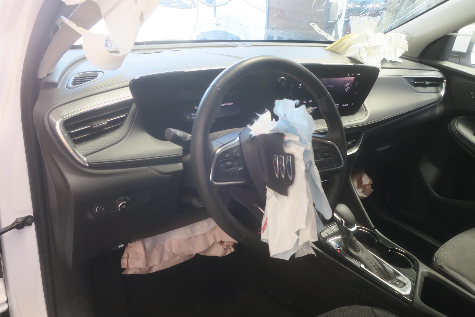 2025 Buick Encore GX -- Photo 7