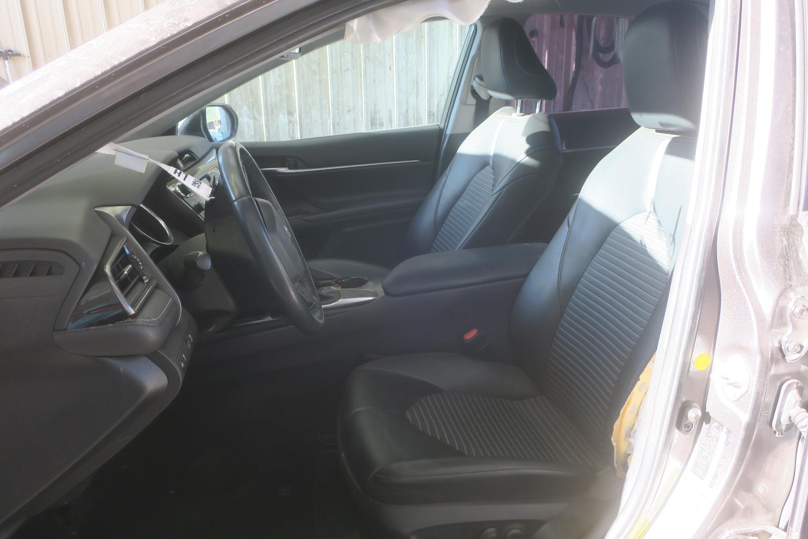 2020 Toyota Camry -- Photo 5