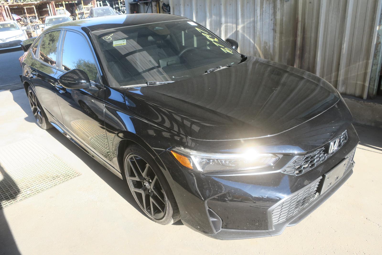 2026 Honda Civic -- Photo 4