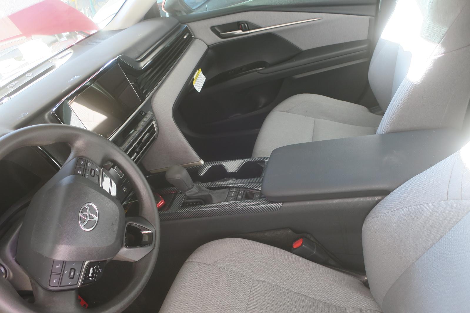 2025 Toyota Camry -- Photo 7