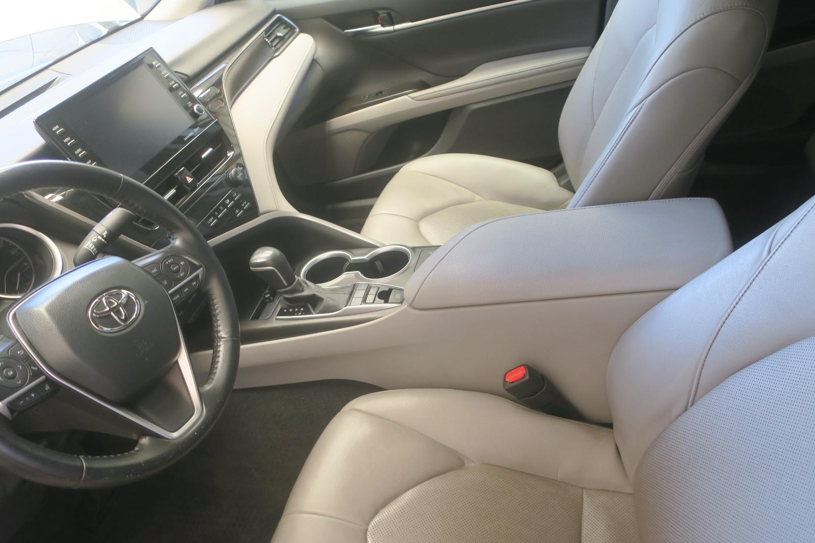 2021 Toyota Camry -- Photo 7