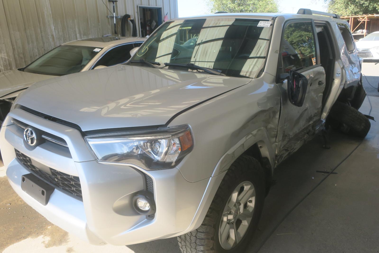 2021 Toyota 4Runner -- Photo 1
