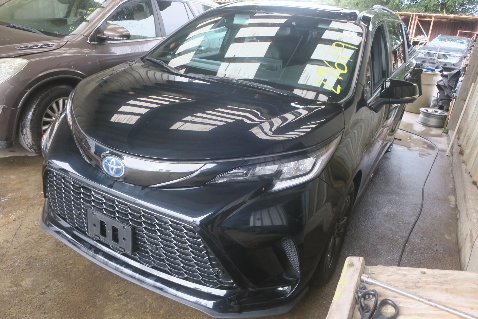 2025 Toyota Sienna