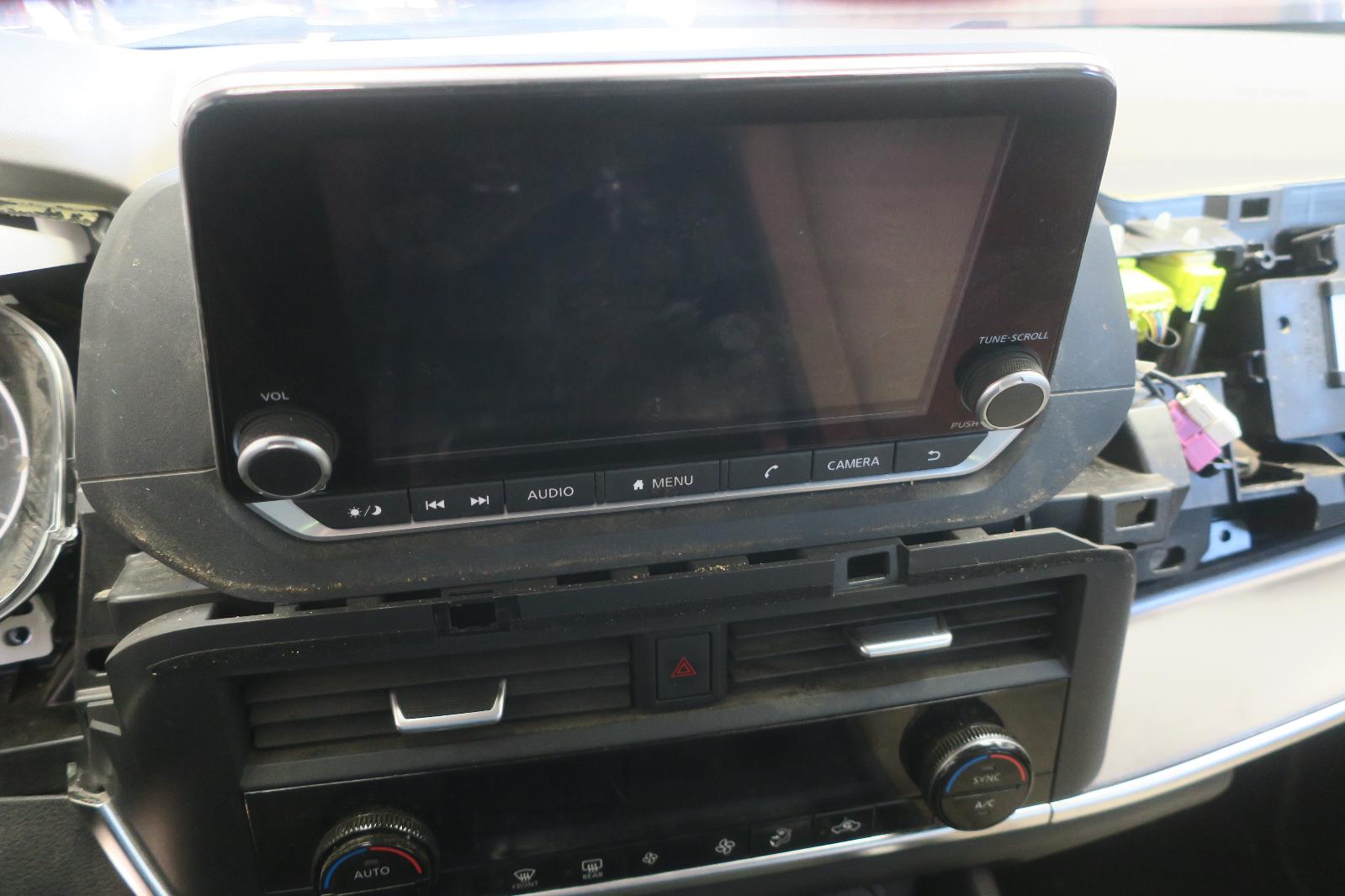 2023 Nissan Rogue -- Photo 11