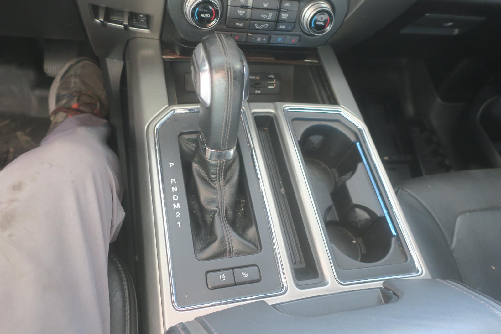 2015 Ford F150 Pickup -- Photo 13