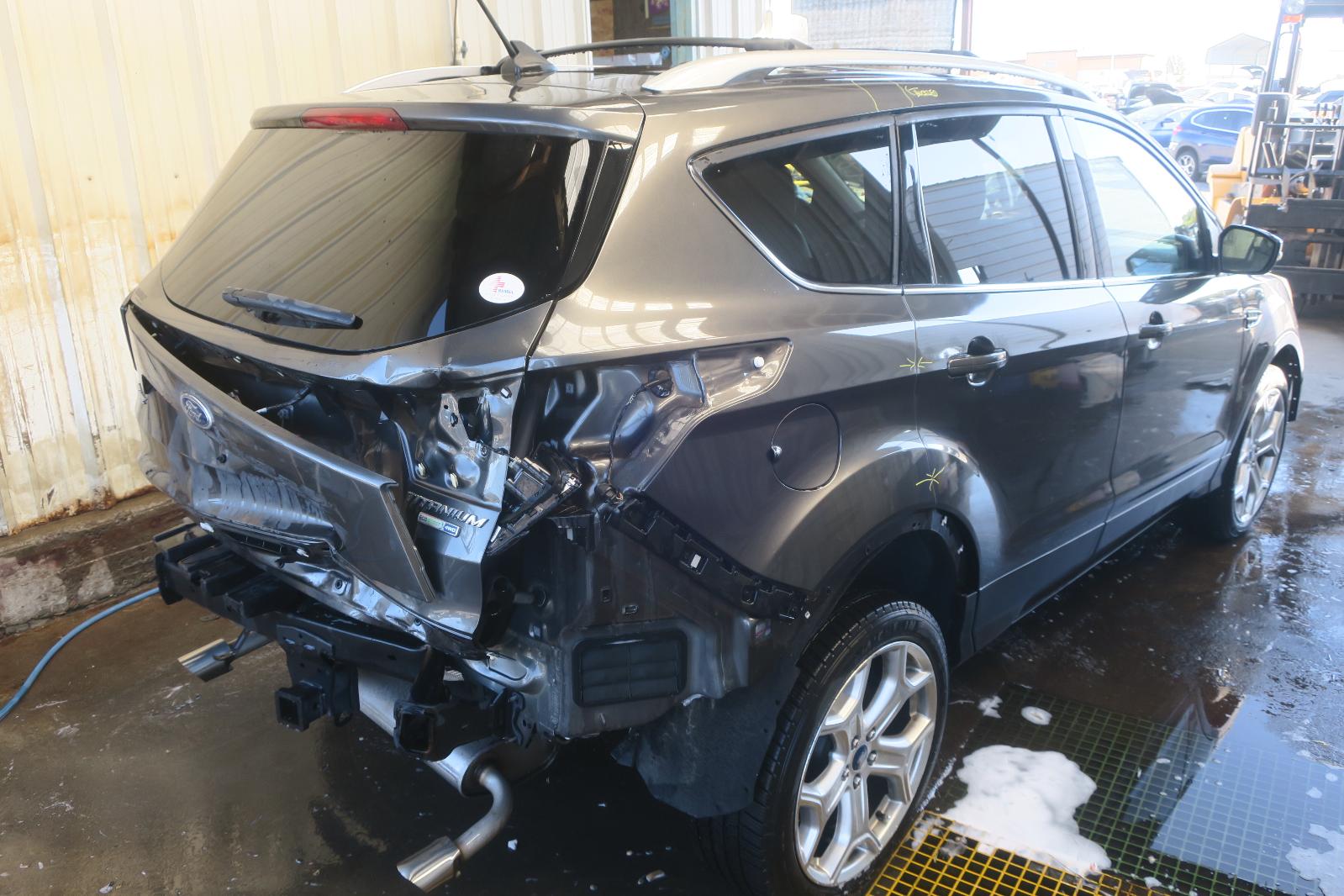 2018 Ford Escape -- Photo 3