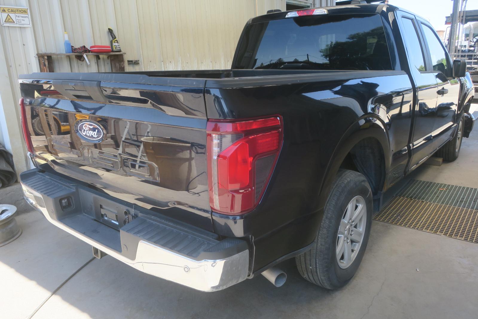 2025 Ford F150 Pickup -- Photo 3