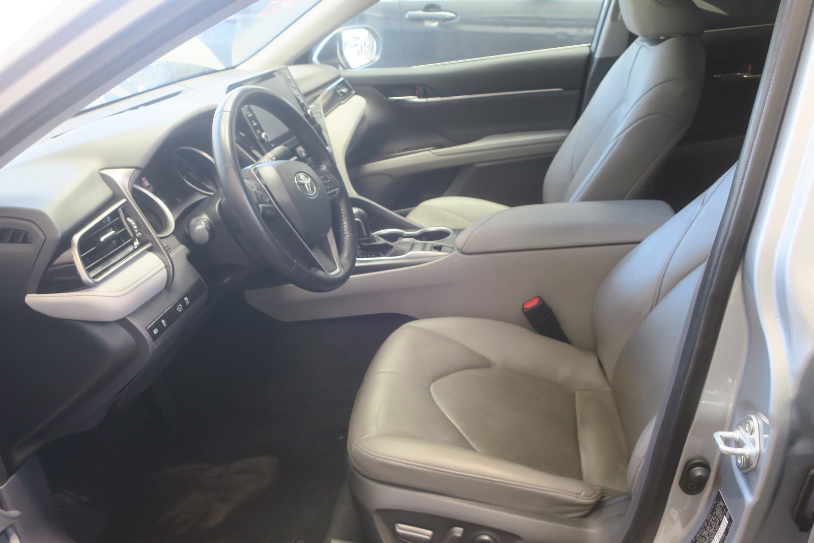 2021 Toyota Camry -- Photo 5
