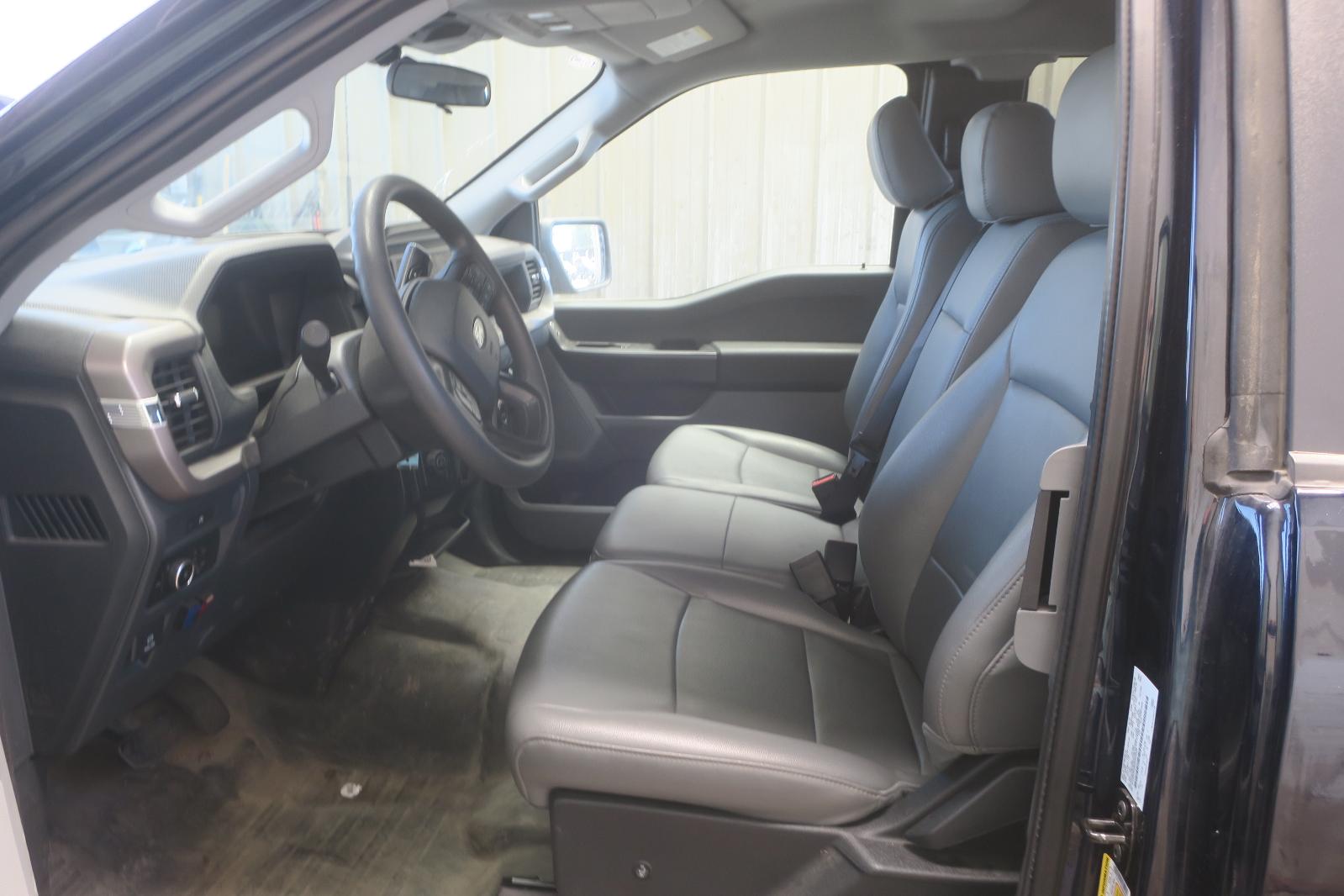 2025 Ford F150 Pickup -- Photo 5