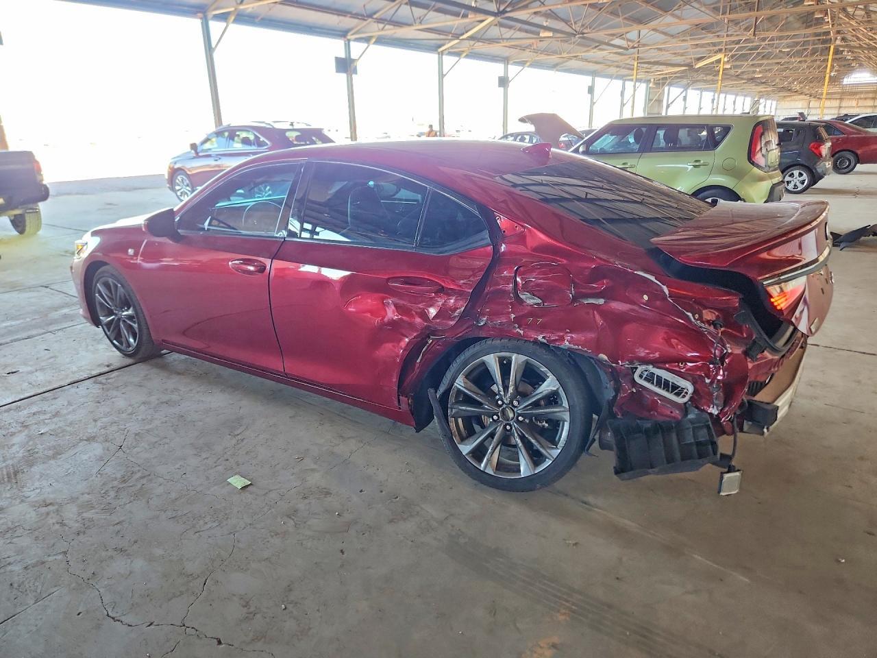 2021 Lexus ES 350 -- Photo 2