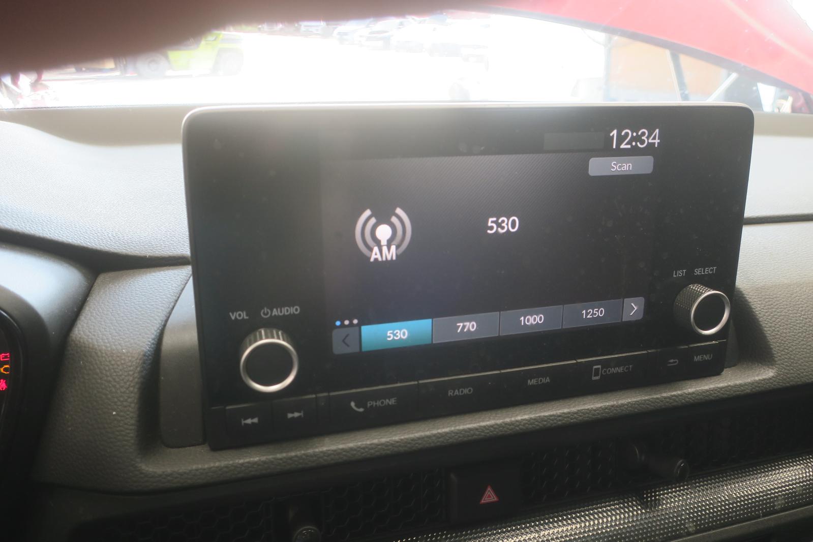 2025 Honda CR-V -- Photo 11
