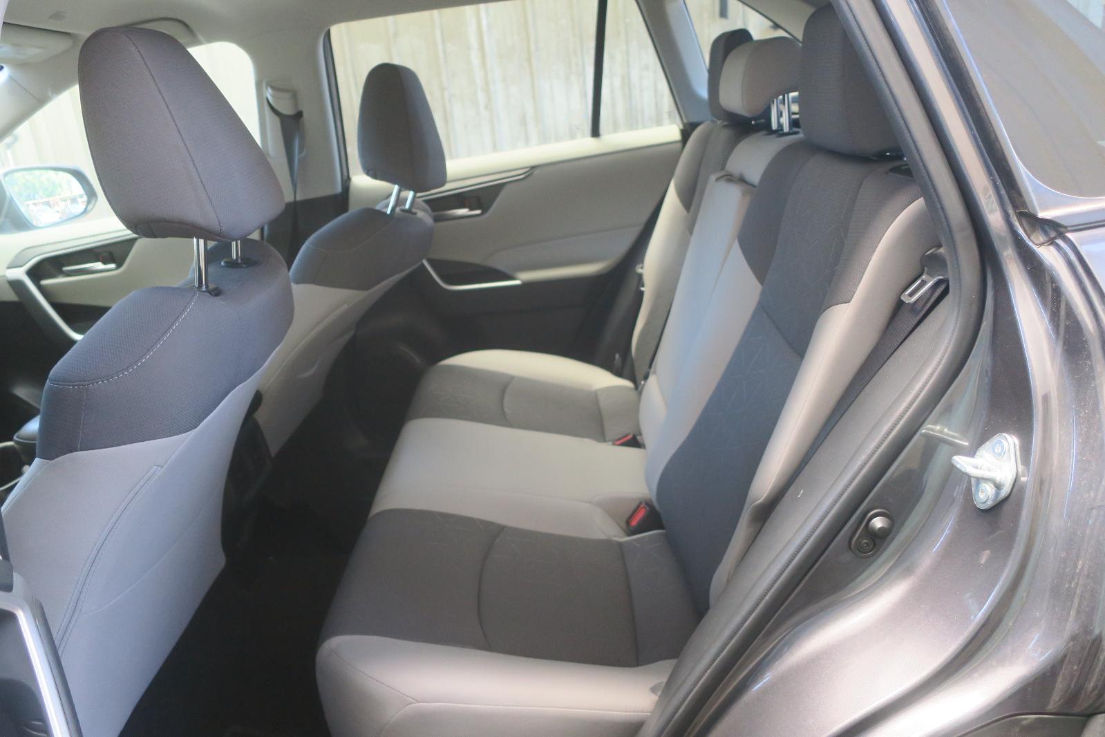 2024 Toyota Rav4 -- Photo 8