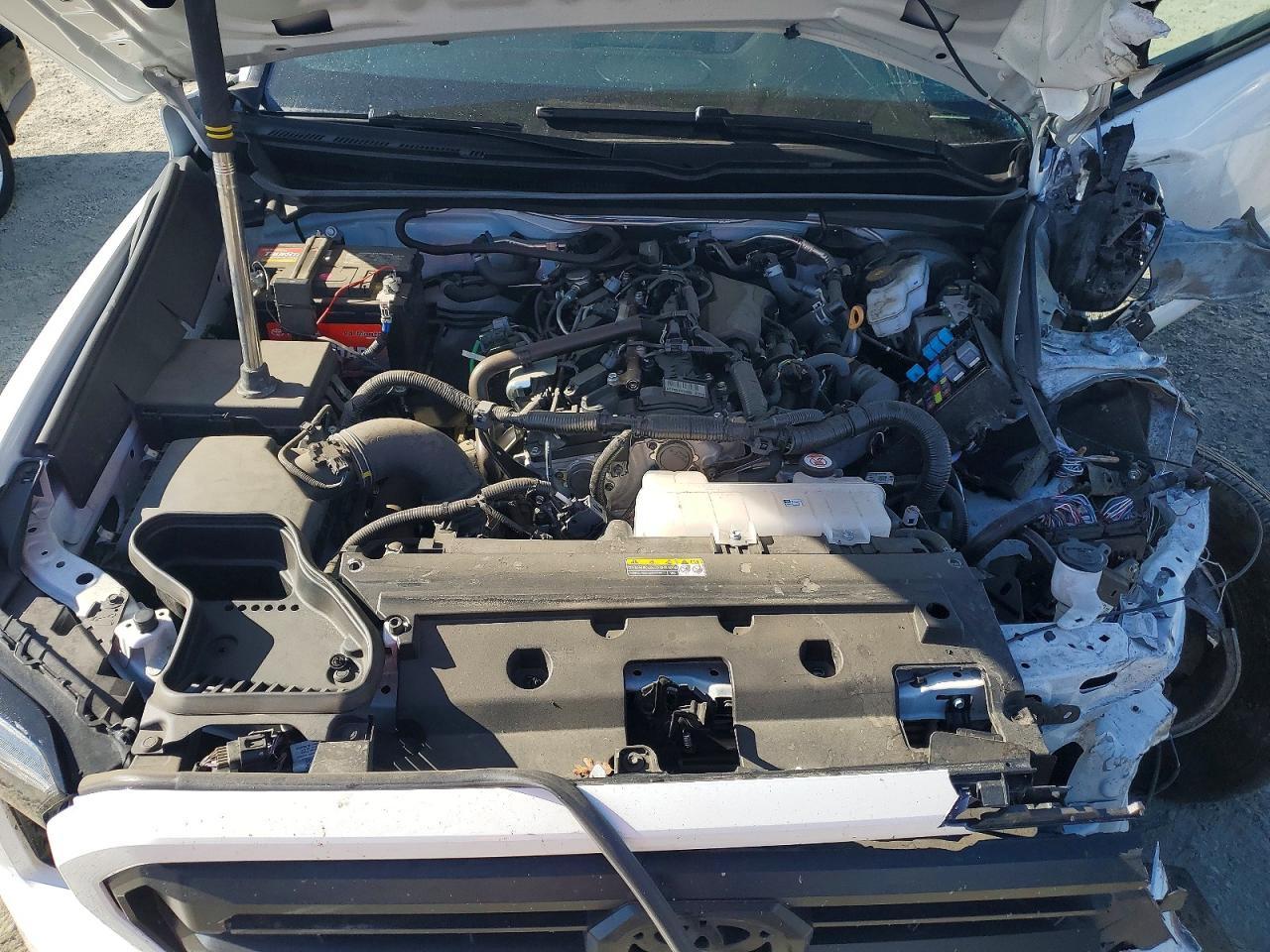 2025 Toyota Tacoma -- Photo 11