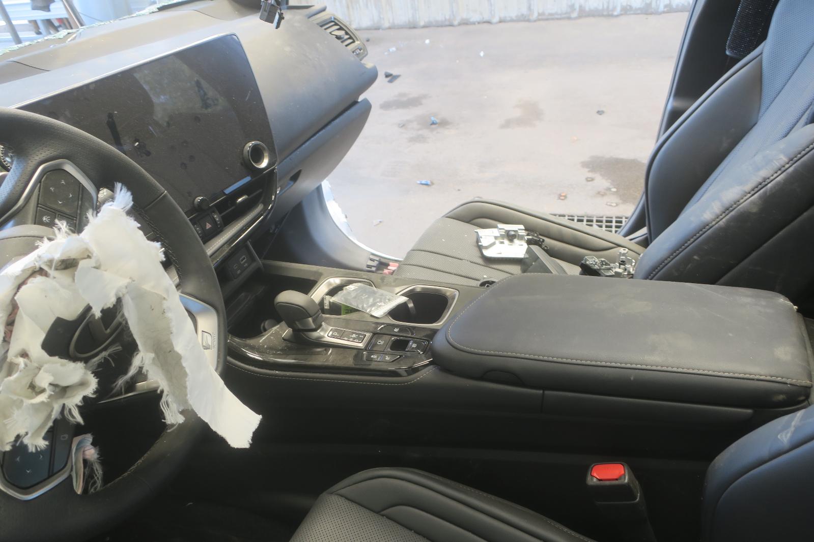 2026 Lexus Nx350h -- Photo 7