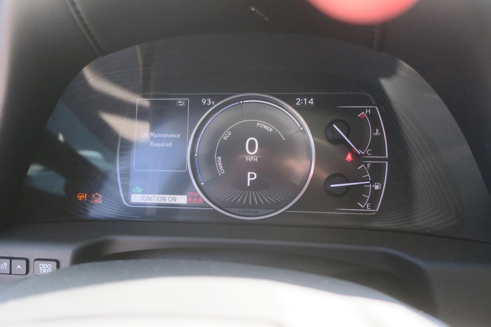 2021 Lexus ES 300h -- Photo 10