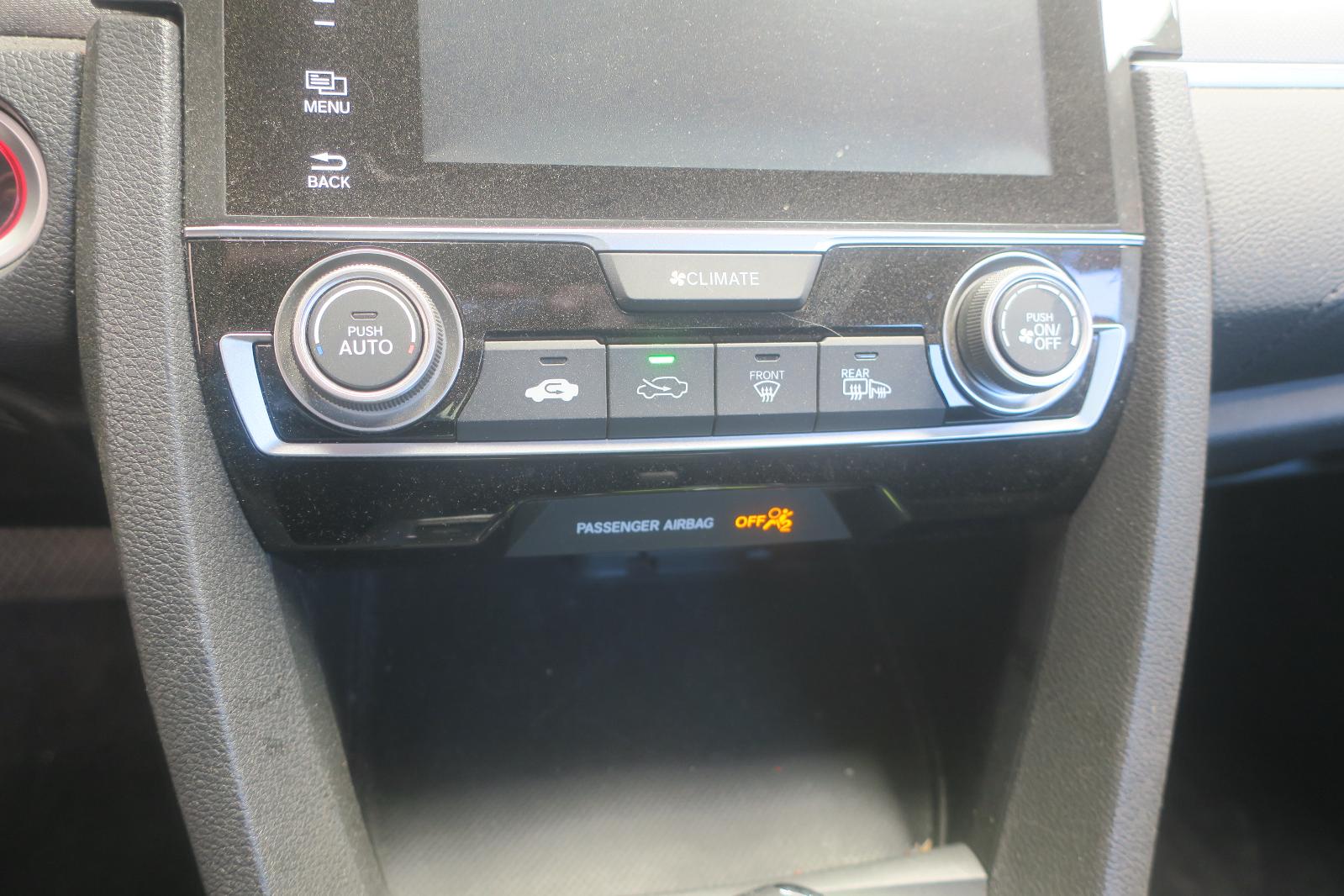 2016 Honda Civic -- Photo 11