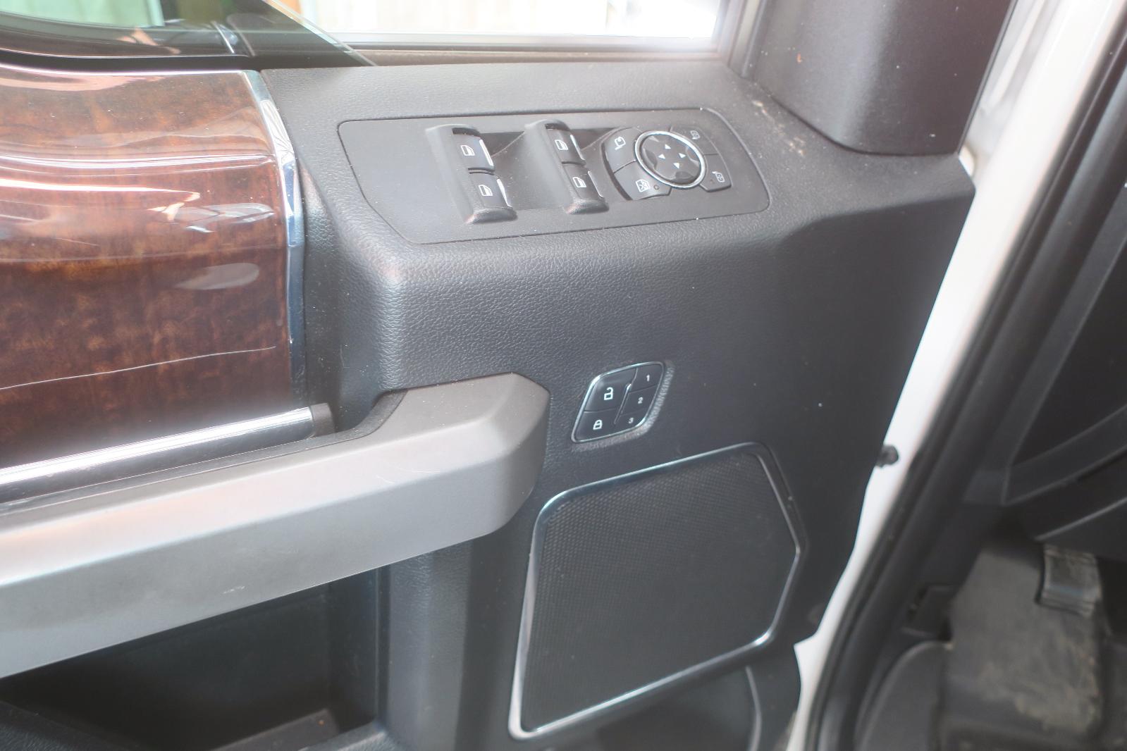 2015 Ford F150 Pickup -- Photo 9