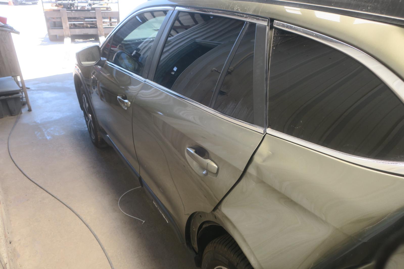 2022 Subaru Legacy -- Photo 2