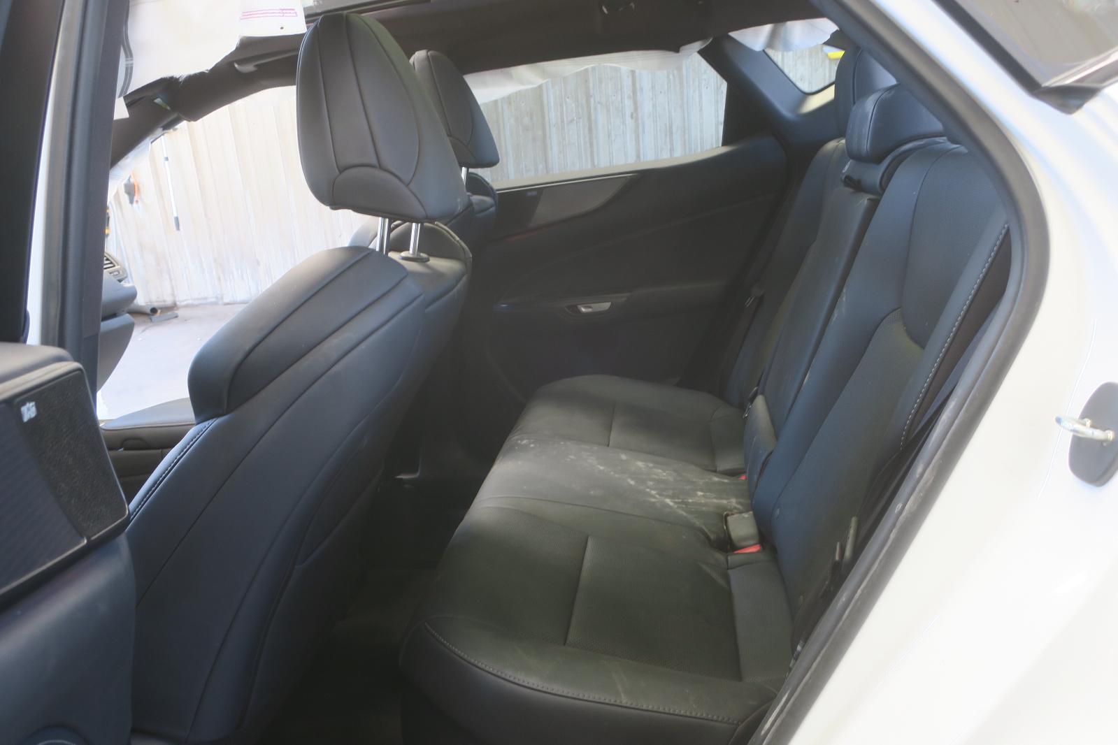 2026 Lexus Nx350h -- Photo 8