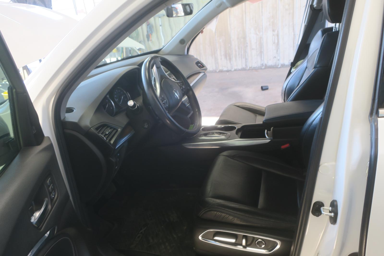 2020 Acura MDX -- Photo 5