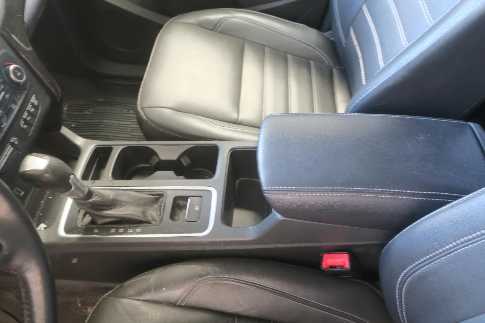 2018 Ford Escape -- Photo 10