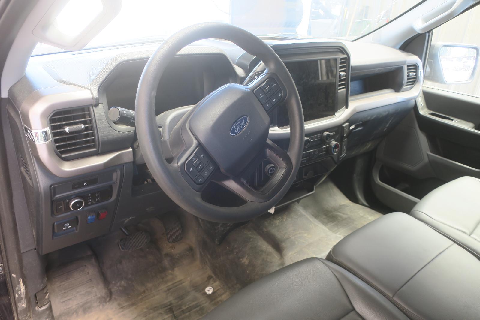 2025 Ford F150 Pickup -- Photo 6
