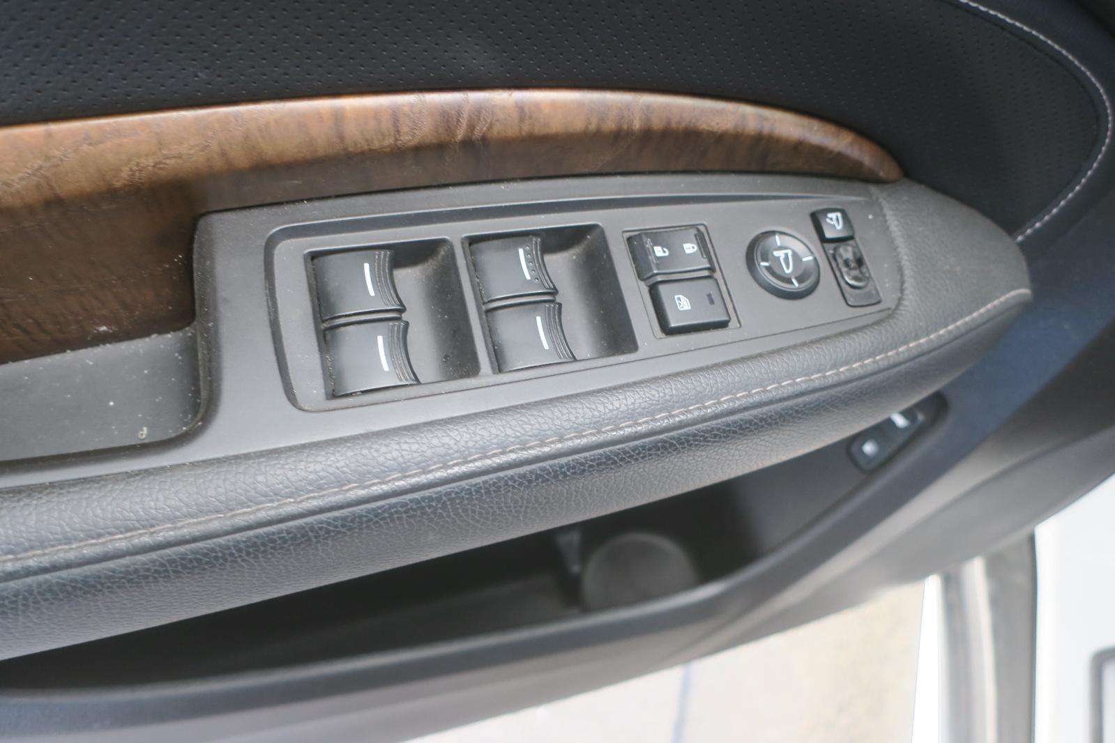 2020 Acura MDX -- Photo 10