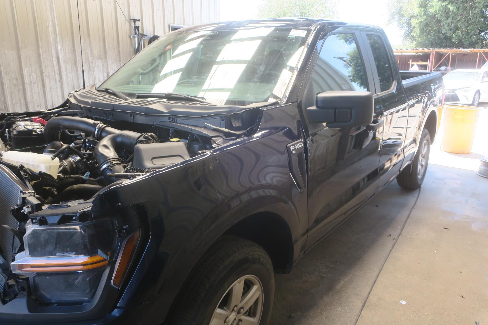 2025 Ford F150 Pickup -- Photo 1