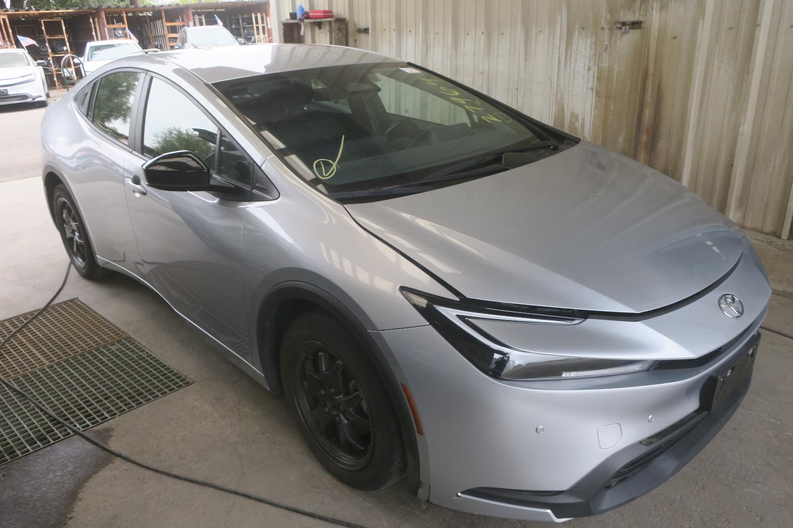 2024 Toyota Prius -- Photo 4