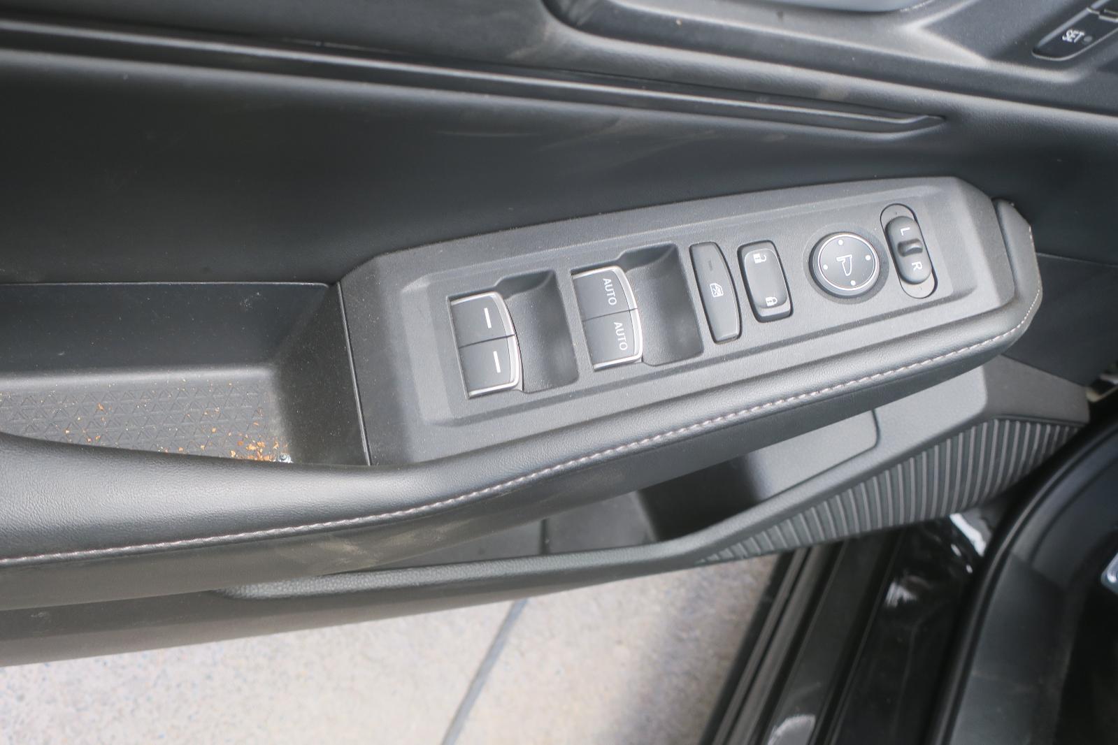 2025 Honda Accord -- Photo 9