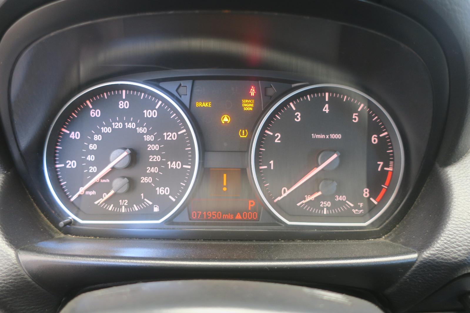 2011 BMW 135i -- Photo 9
