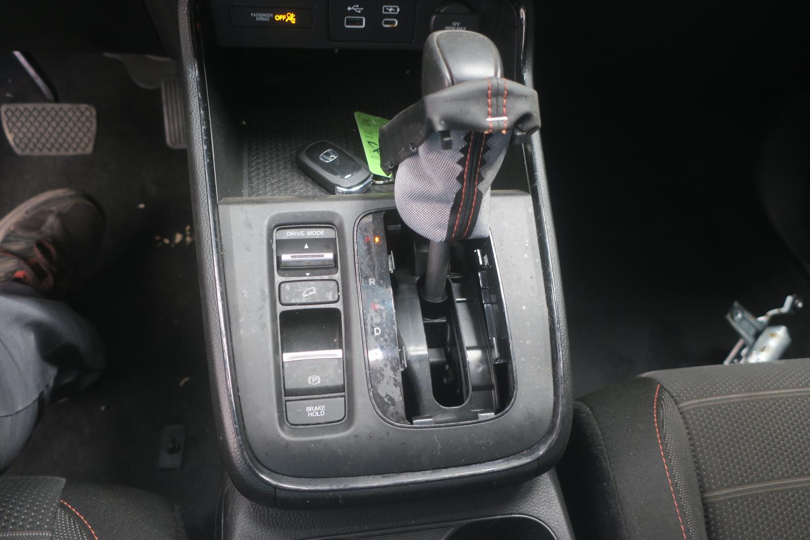 2025 Honda CR-V -- Photo 13
