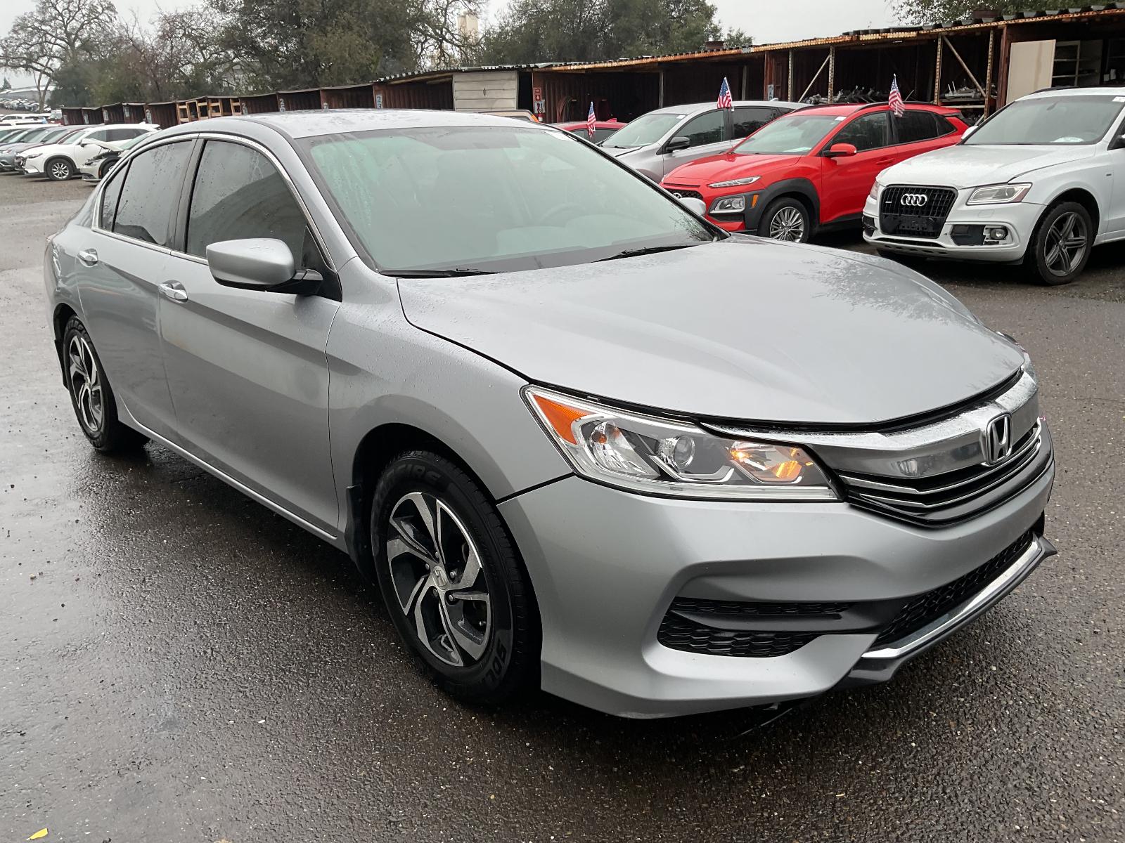 2016 Honda Accord LX's photo