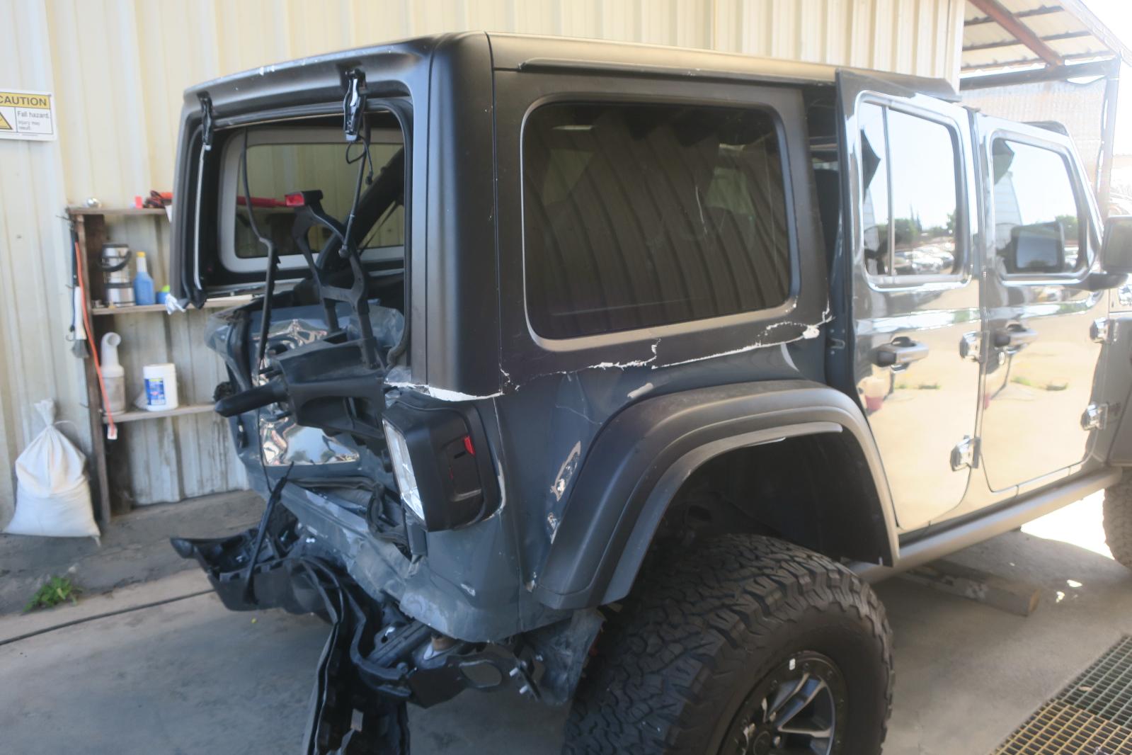 2025 Jeep Wrangler -- Photo 3