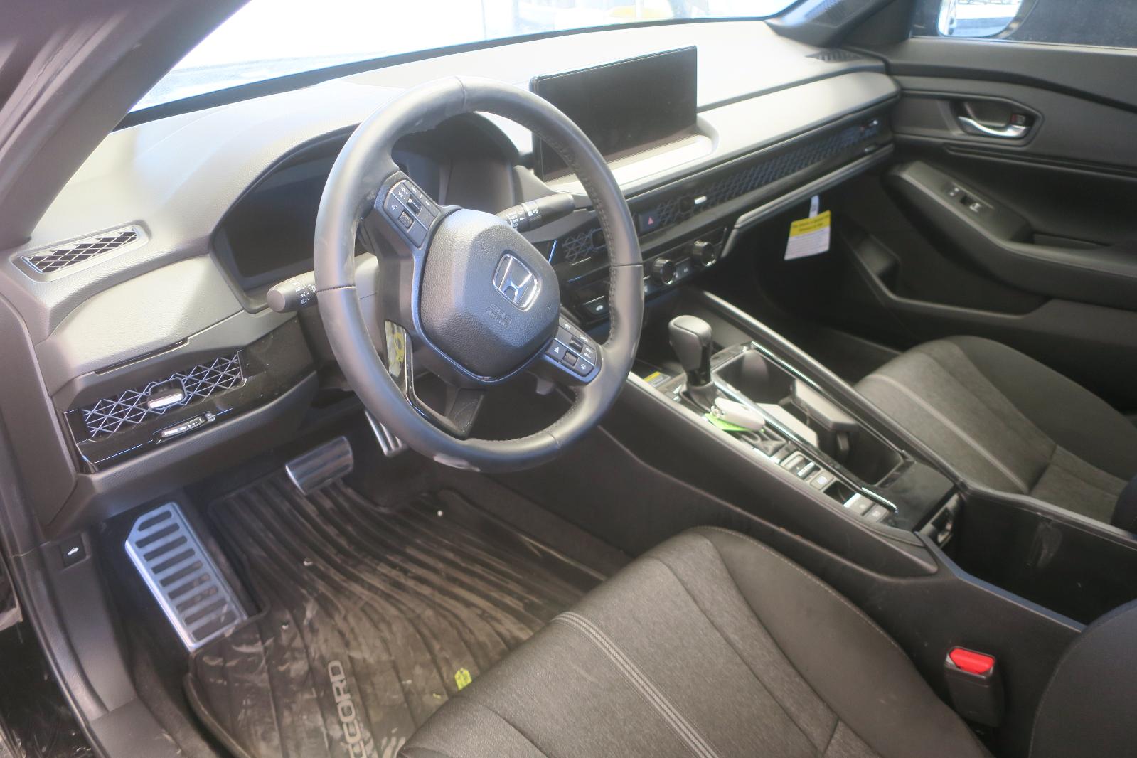2025 Honda Accord -- Photo 6