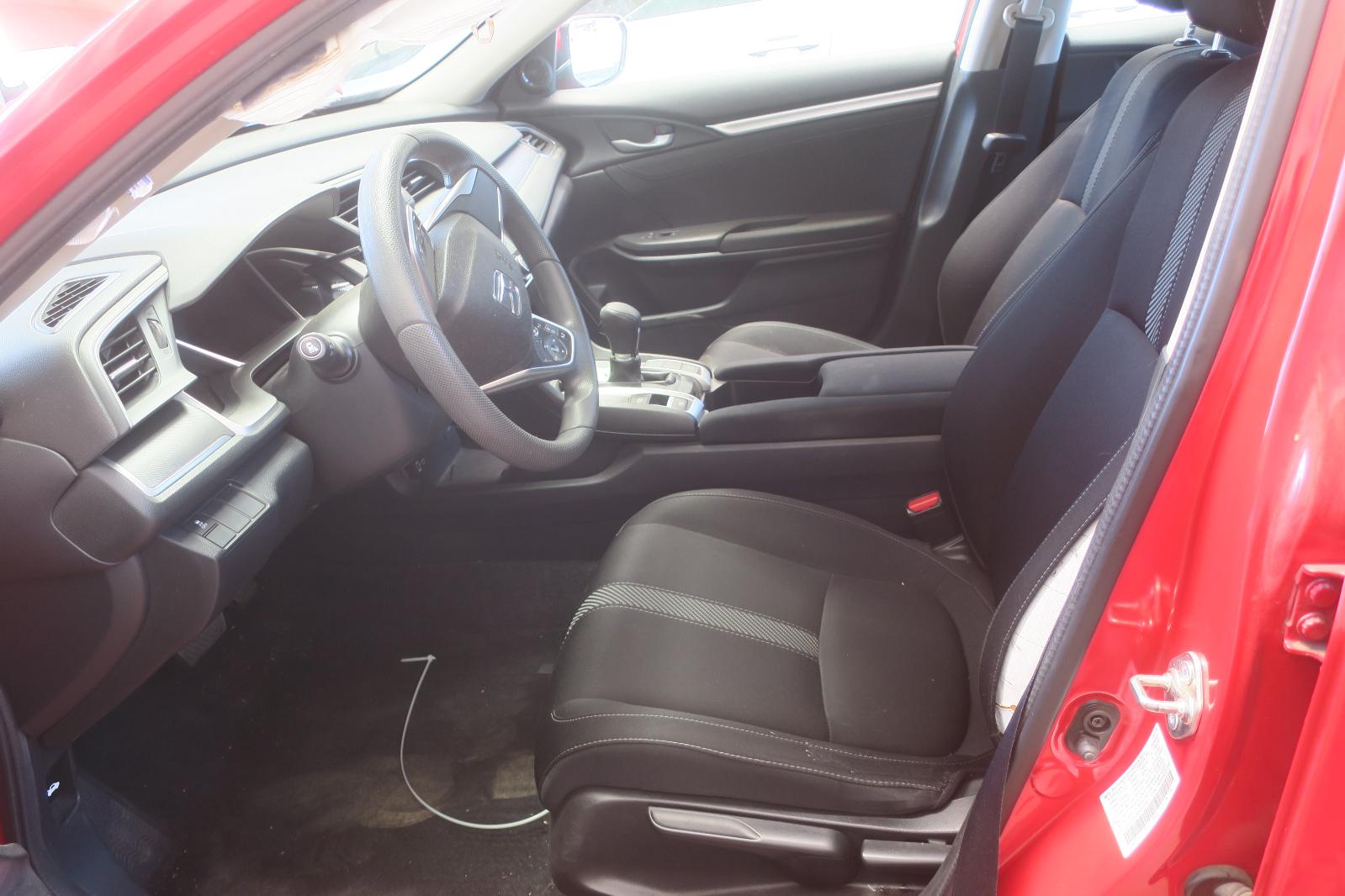 2016 Honda Civic -- Photo 5
