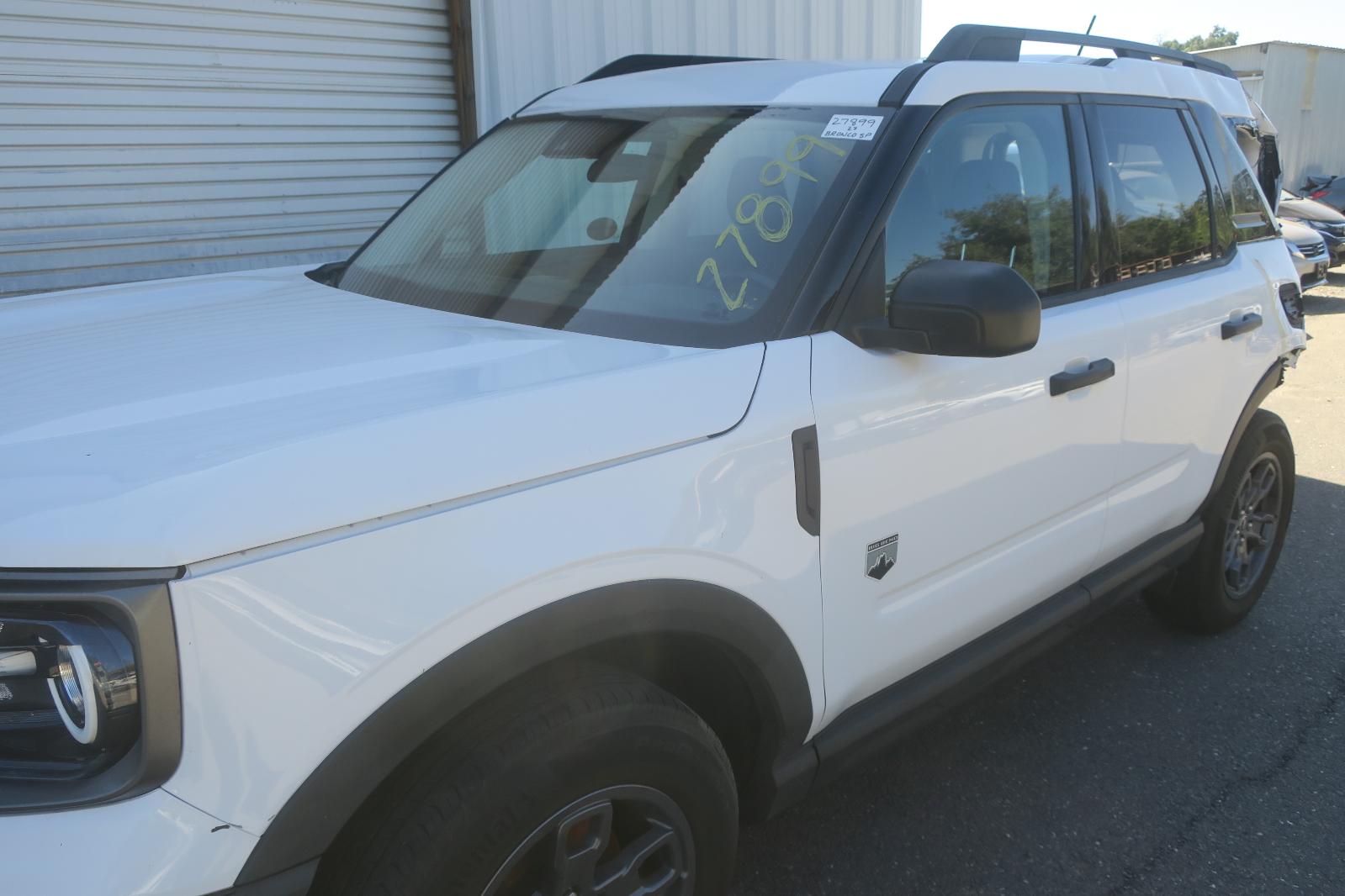 2022 Ford Bronco Sport -- Photo 4
