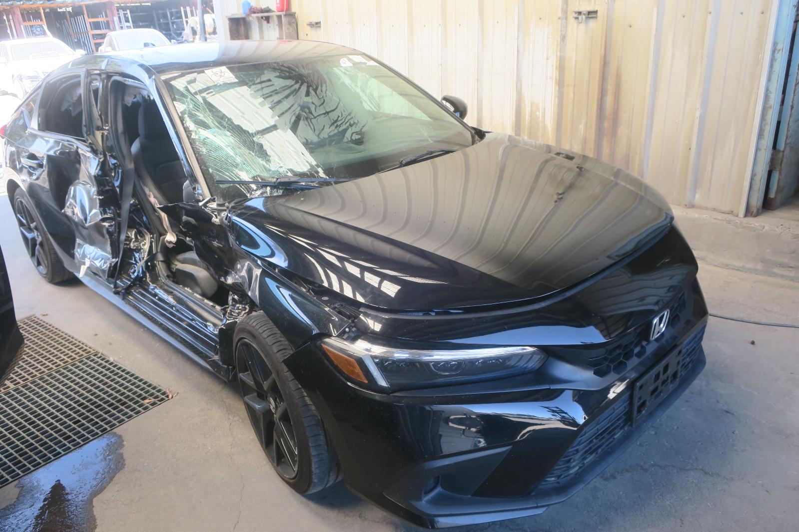 2023 Honda Civic -- Photo 4