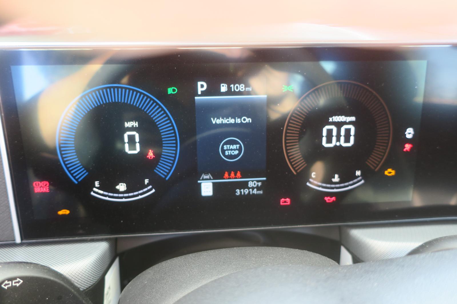 2025 Hyundai Sonata -- Photo 10