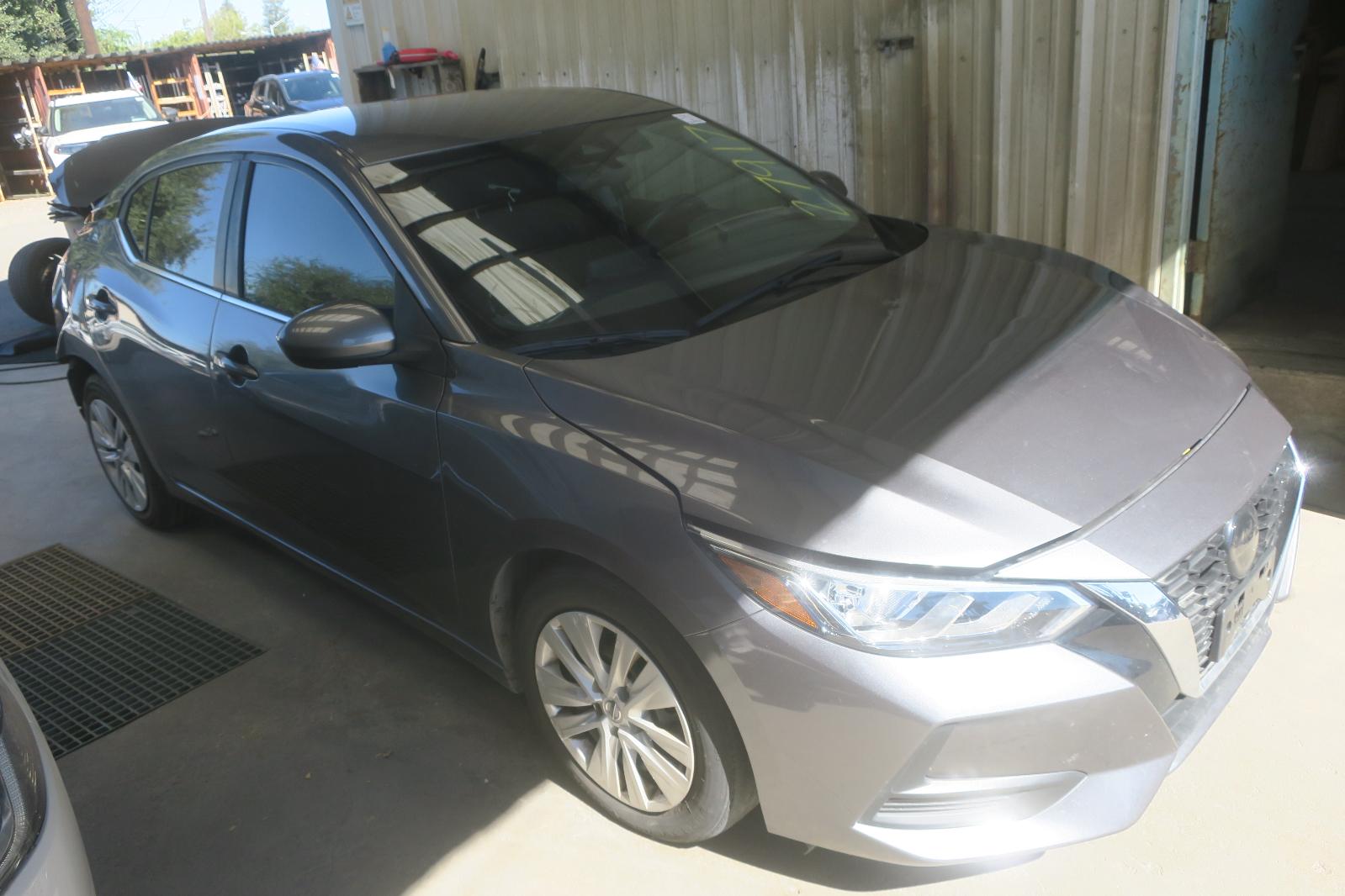 2023 Nissan Sentra -- Photo 4