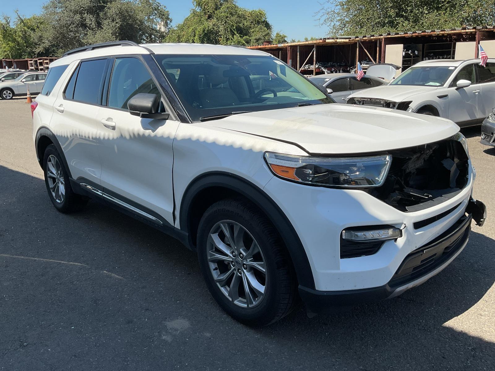 2020 Ford Explorer