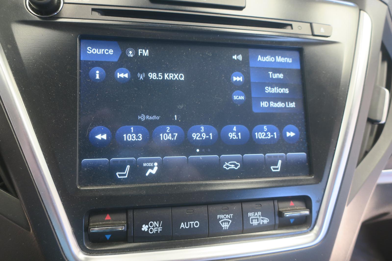 2020 Acura MDX -- Photo 13