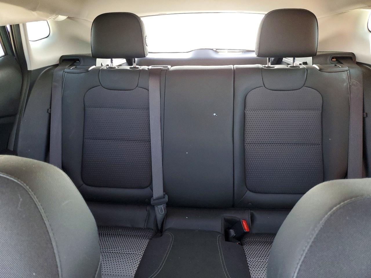 2025 Chevrolet Trax -- Photo 10