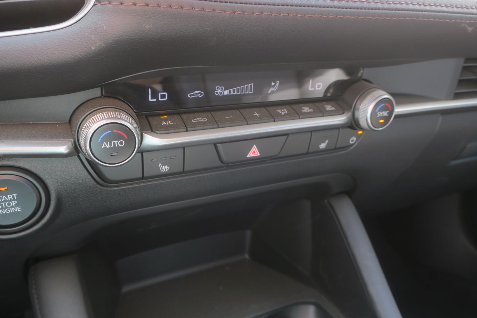 2026 Mazda Mazda3 -- Photo 11