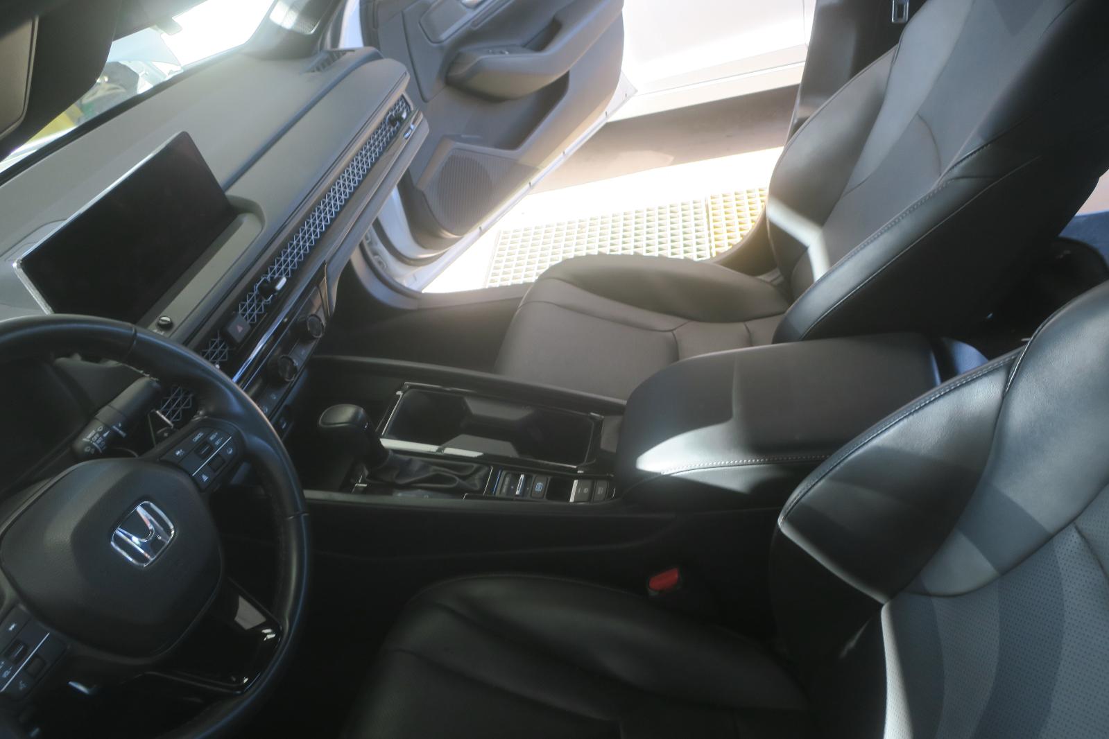 2023 Honda Accord -- Photo 7