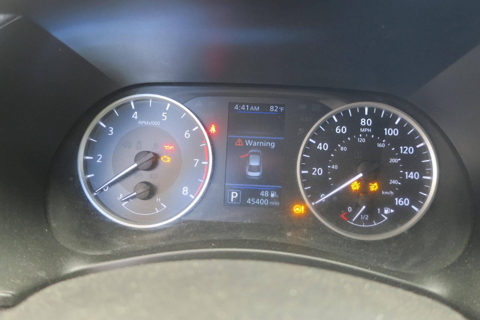 2023 Nissan Sentra -- Photo 10