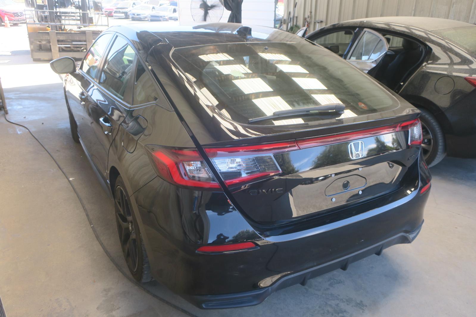 2023 Honda Civic -- Photo 2
